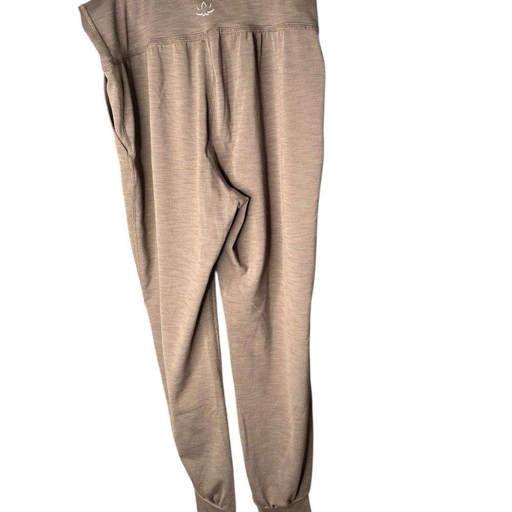 Beyond Boca jogging pants